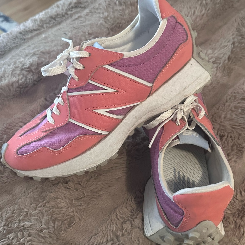 New Balance Women's Vibrant Orange and Purple Sneakers - Picture 8 of 8